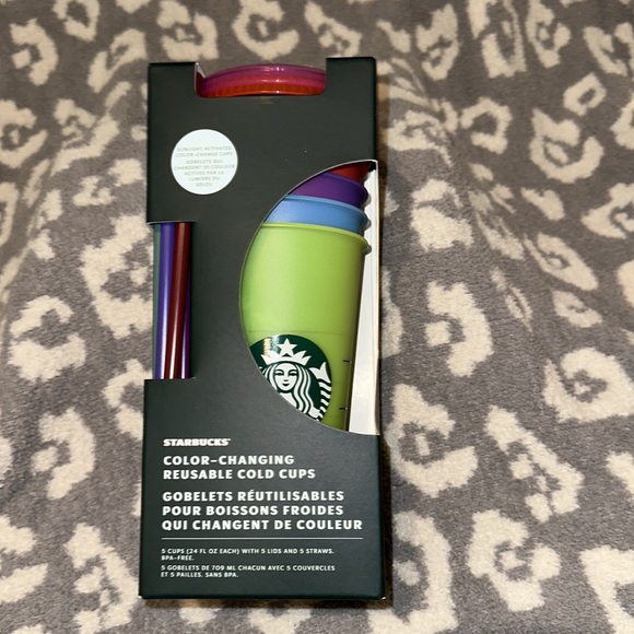 Starbucks Color-Changing Reusable Cold 🥶 Cups 5 cups (24oz with lids & straws) - Picture 9 of 11